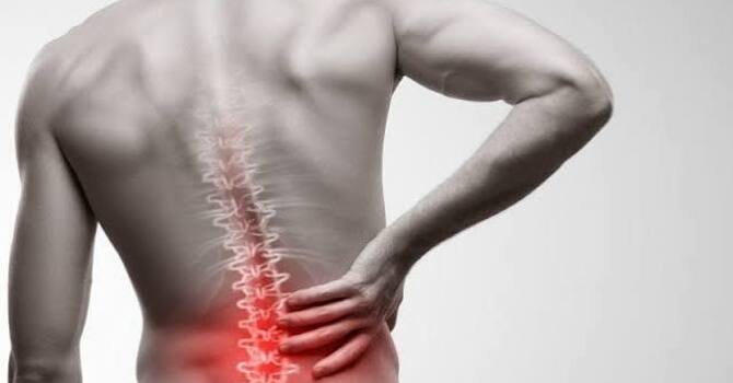 Lower Back Pain Physiotherapy in Amersham: When Should You Get Help?